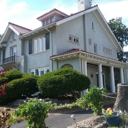 Hanover House Bed And Breakfast Niagara Falls Esterno foto