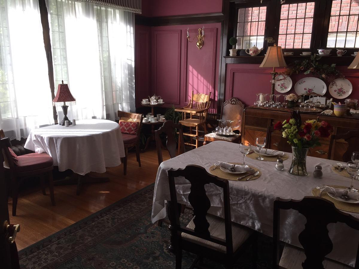 Hanover House Bed And Breakfast Niagara Falls Esterno foto